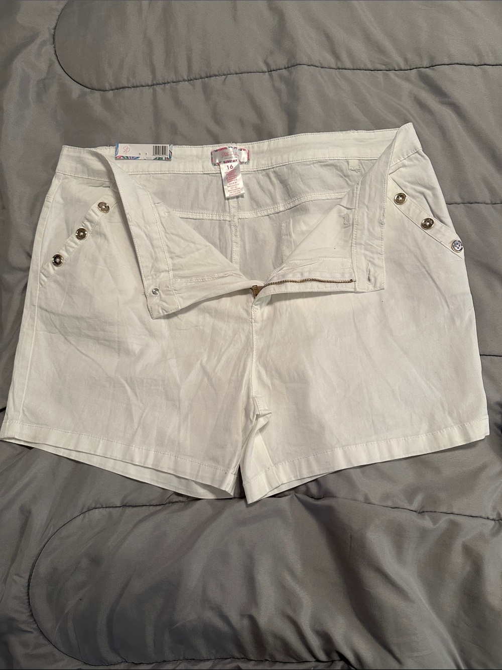 High-Rise White Button-Accent Women's Shorts